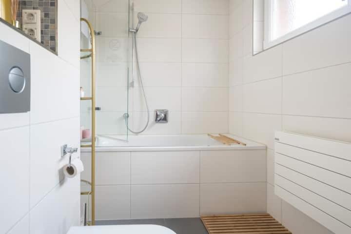 Schoenes Zimmer Im Charmanten Haus Berlin Kültér fotó
